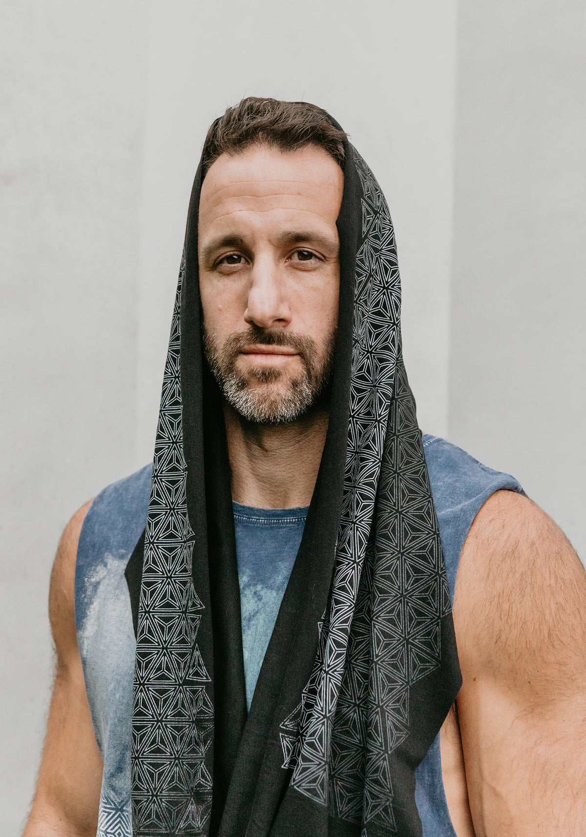 Fade 2 Black Infinity Scarf